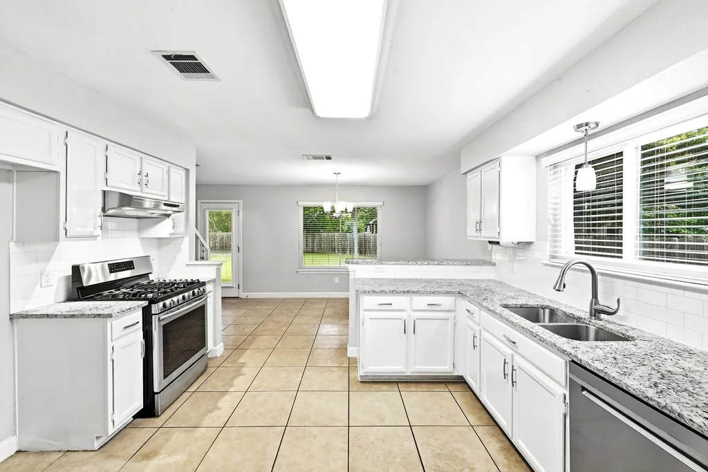 8416 Priest River Drive Round Rock TX 78681