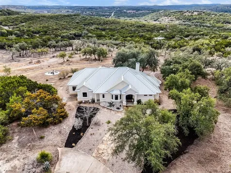 1100 Norwood Road Dripping Springs TX 78620
