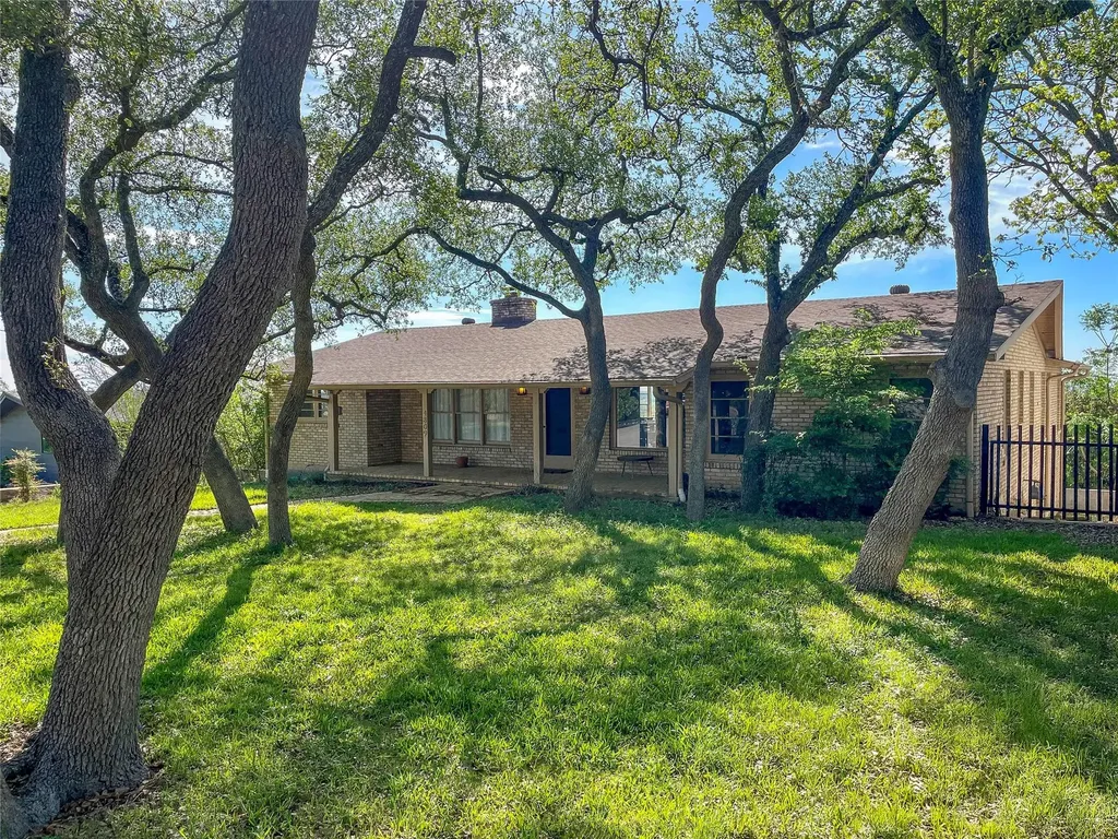 4809 Crestway Drive Austin TX 78731