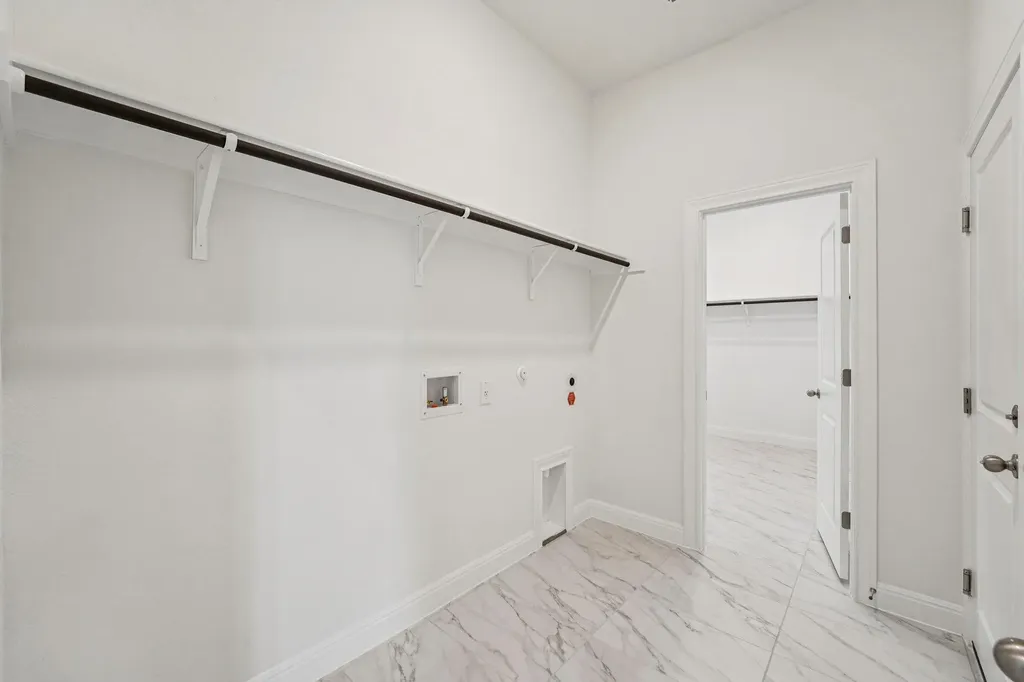 509 Treadwell Lane Kyle TX 78640