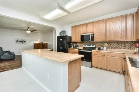 4913 Woodstock Drive Georgetown TX 78633