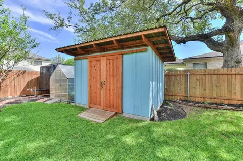 4913 Woodstock Drive Georgetown TX 78633