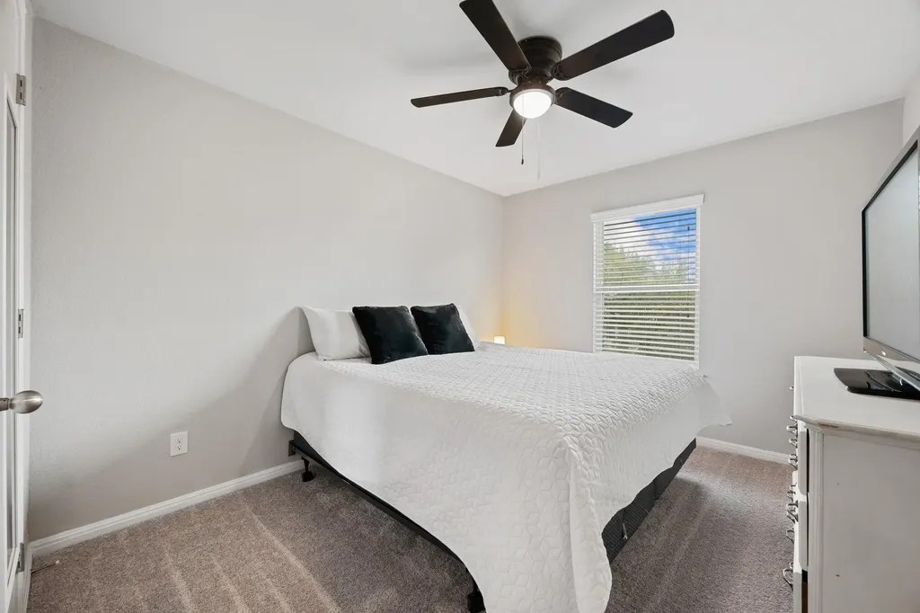 227 Callahan Lane Leander TX 78641