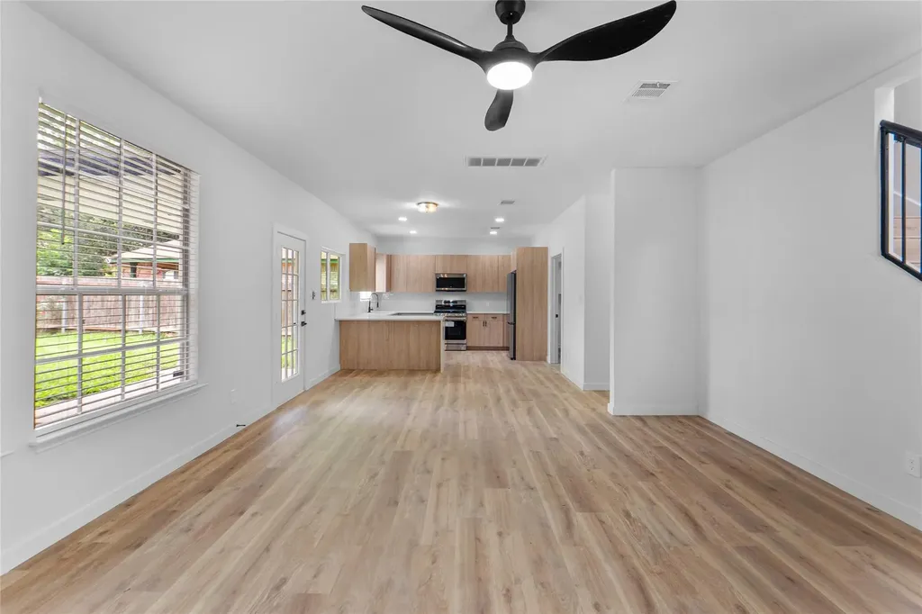 3709 Bratton Heights Drive Austin TX 78728