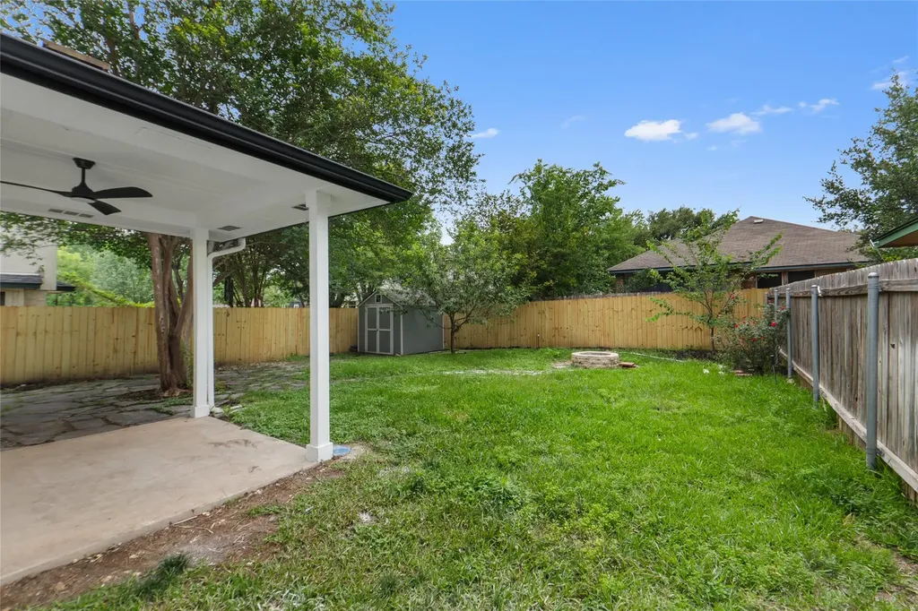 3709 Bratton Heights Drive Austin TX 78728