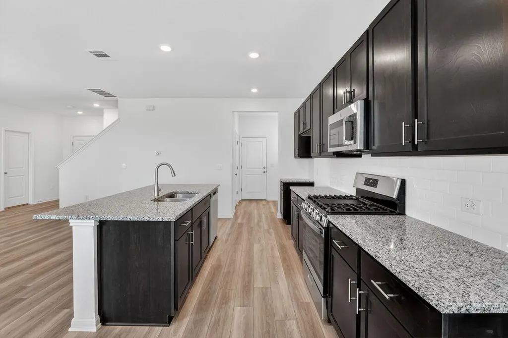 14114 Edna Maxine Walk Del Valle TX 78617