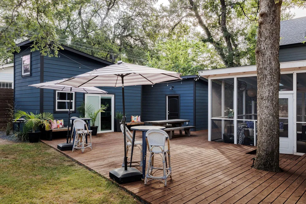 2104 De Verne Street Austin TX 78704