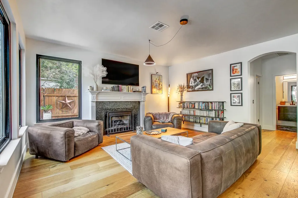 9938 Jasmine Creek Drive Austin TX 78726