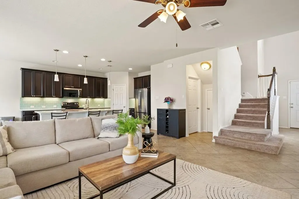 16000 Canberra Trail Austin TX 78728