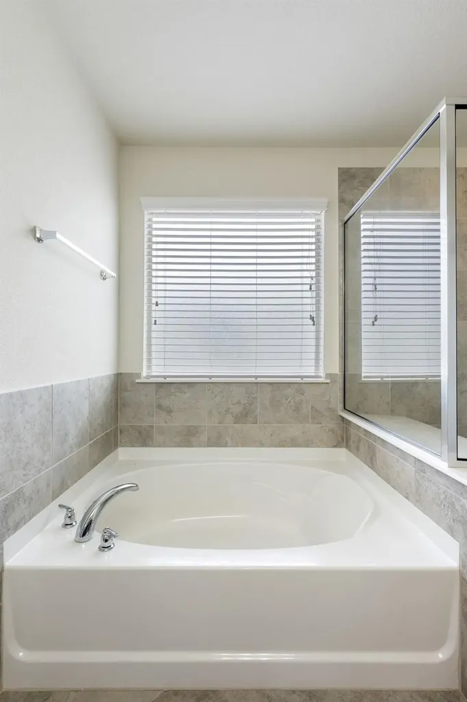 16000 Canberra Trail Austin TX 78728