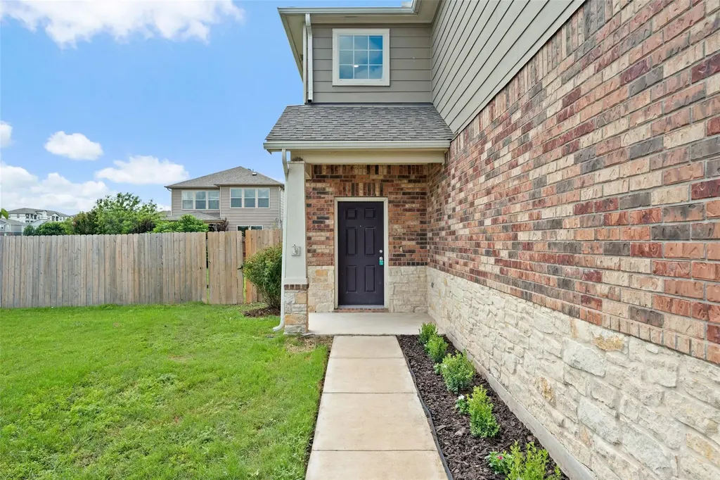 16000 Canberra Trail Austin TX 78728