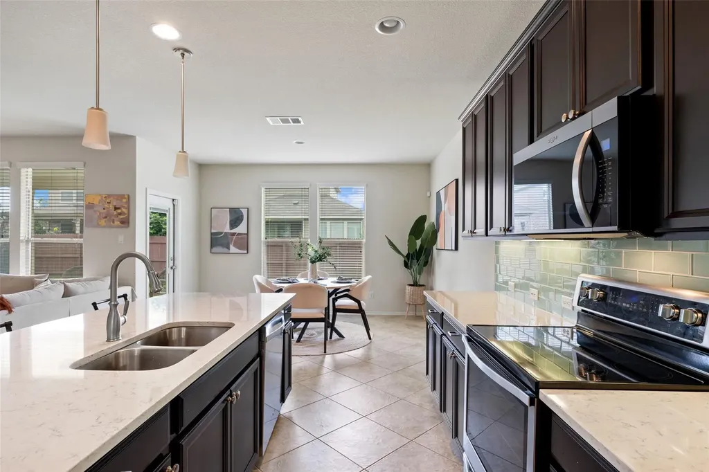 16000 Canberra Trail Austin TX 78728