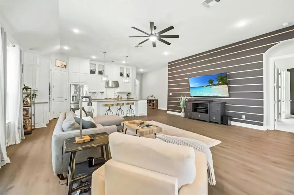 1820 Ficuzza Way Leander TX 78641