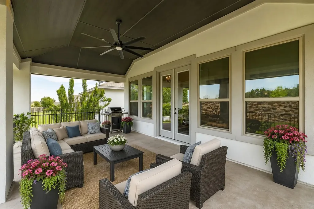 1820 Ficuzza Way Leander TX 78641