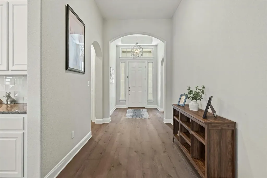 1820 Ficuzza Way Leander TX 78641