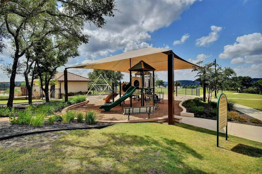 1820 Ficuzza Way Leander TX 78641