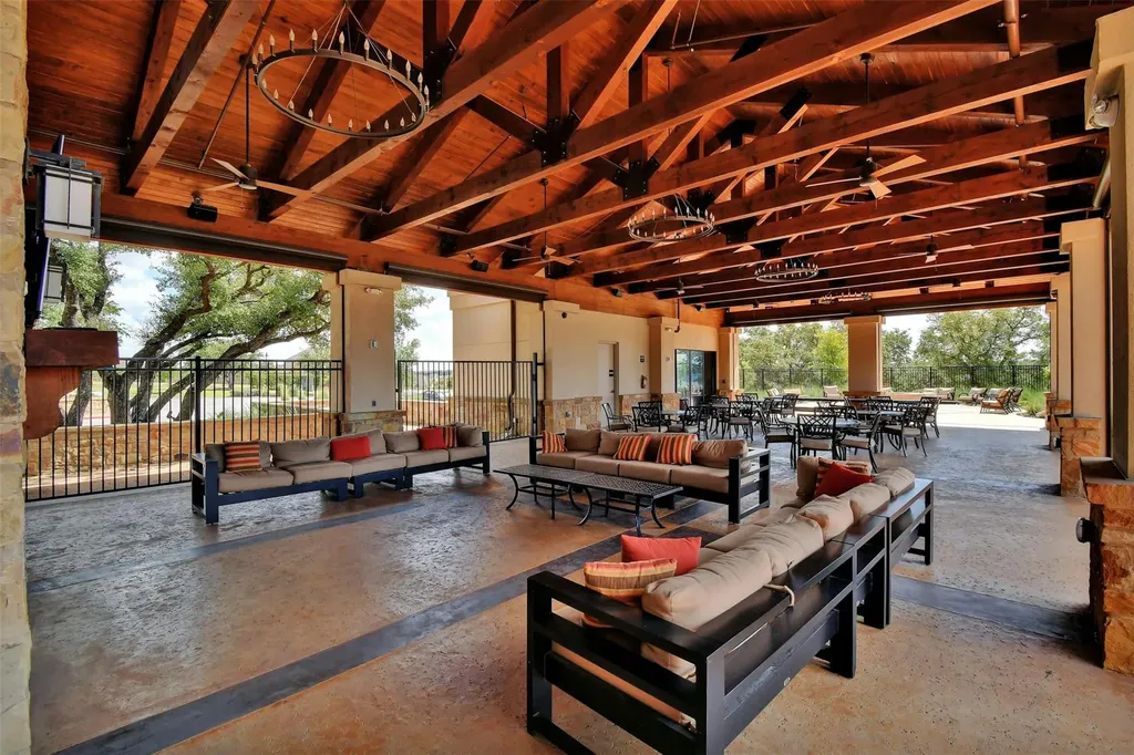 1820 Ficuzza Way Leander TX 78641