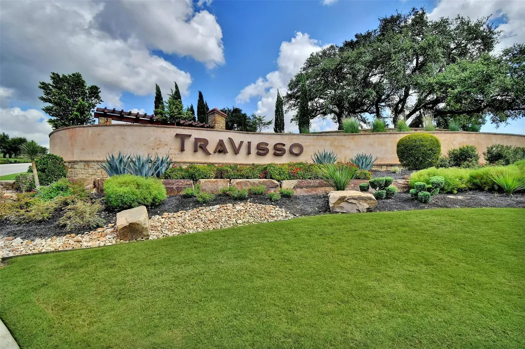 1820 Ficuzza Way Leander TX 78641
