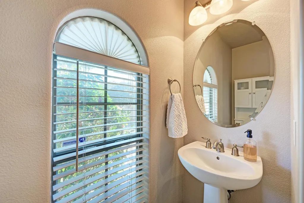12804 Venice Lane Austin TX 78750