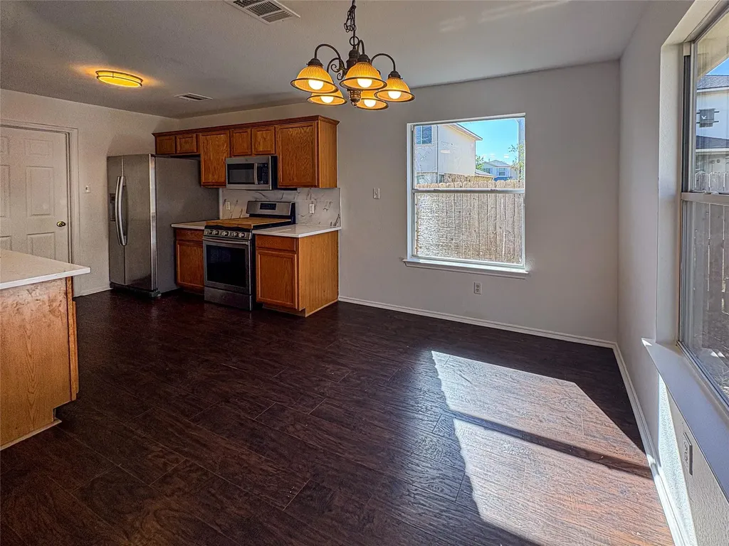 11704 Paul E Anderson Drive Austin TX 78748