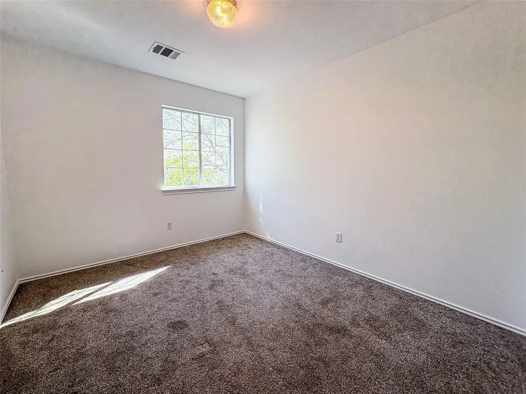 11704 Paul E Anderson Drive Austin TX 78748