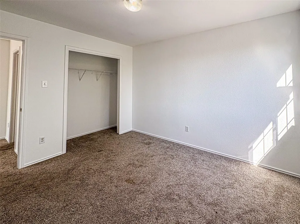 11704 Paul E Anderson Drive Austin TX 78748