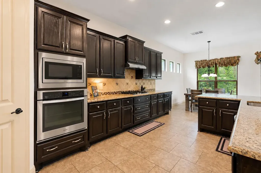 1711 Manada Trail Leander TX 78641