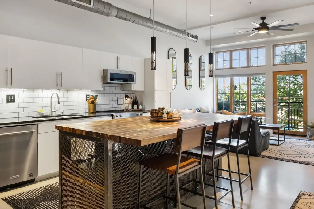 2235 E 6th Street Austin TX 78702