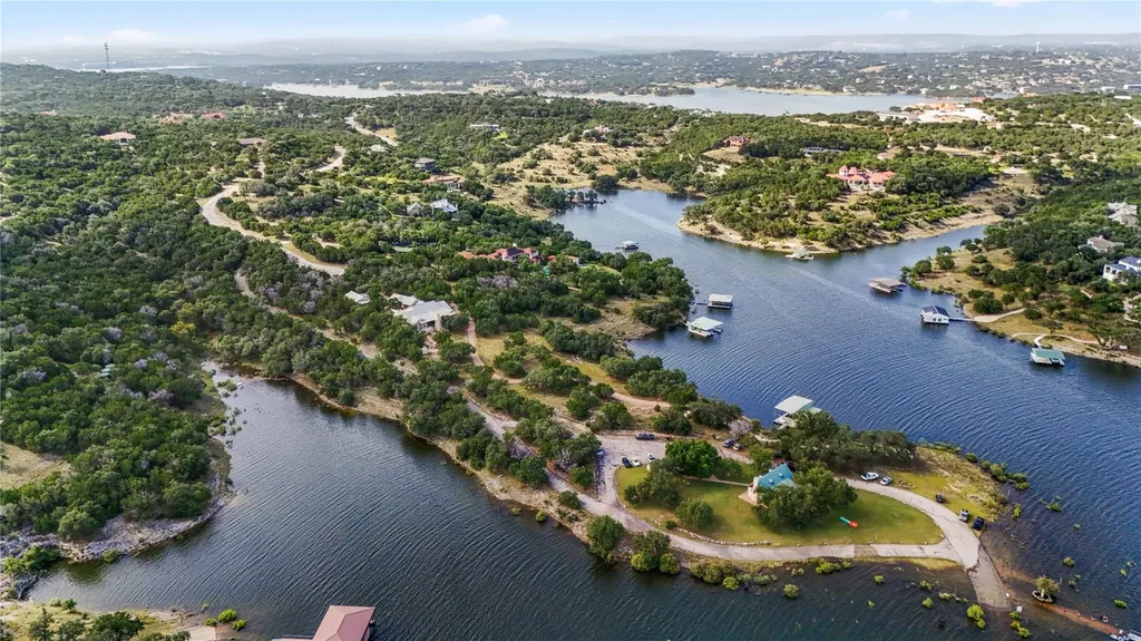 301 Angel Song Cove Spicewood TX 78669