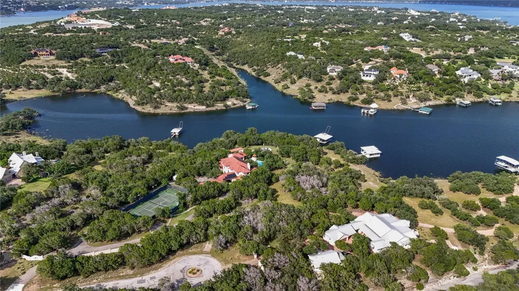 301 Angel Song Cove Spicewood TX 78669