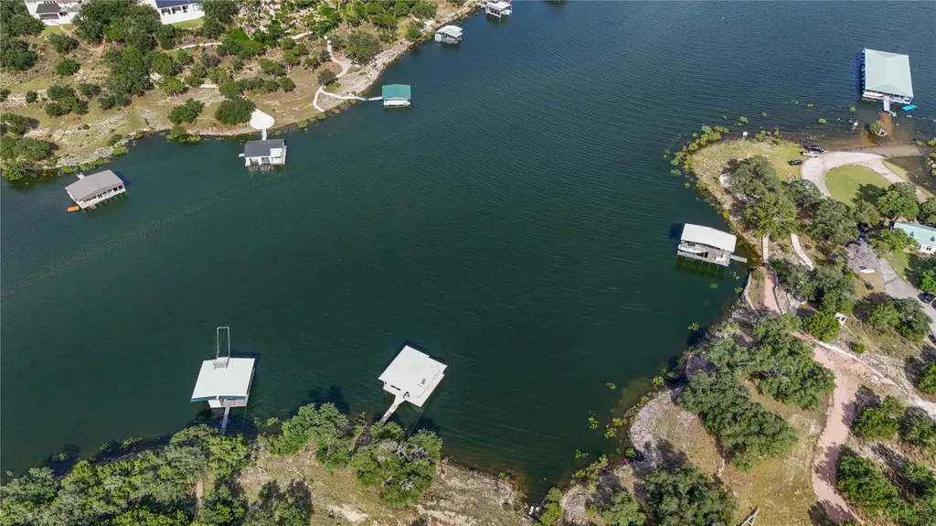301 Angel Song Cove Spicewood TX 78669