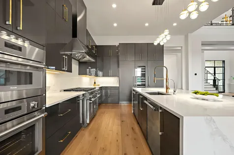 10211 Thistle Ridge Austin TX 78733