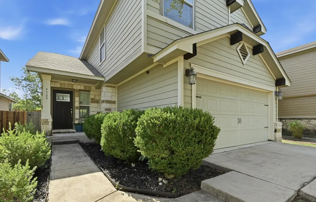 9309 Sweetgum Drive Austin TX 78748