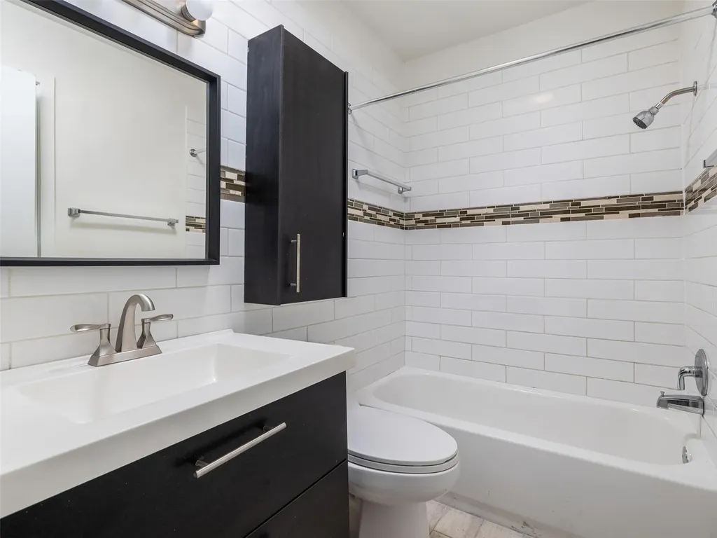 7207 Ellington Circle Austin TX 78724
