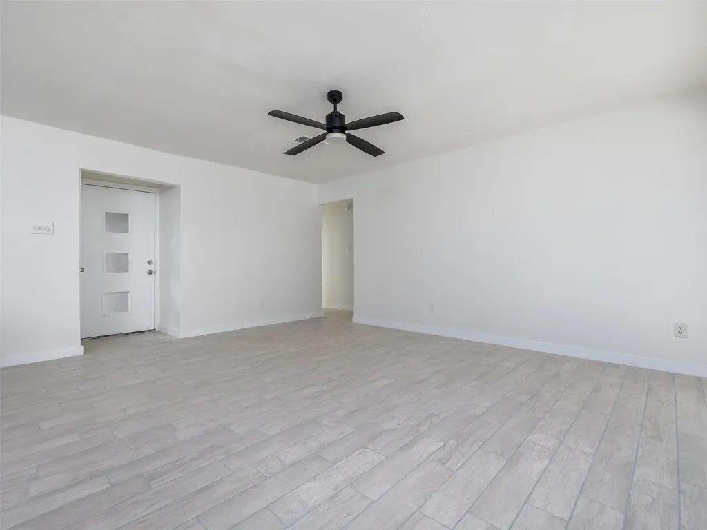 7207 Ellington Circle Austin TX 78724
