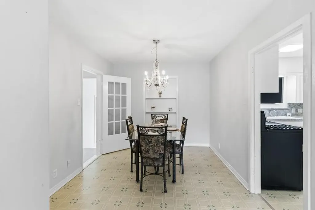 605 W 11th Street Elgin TX 78621