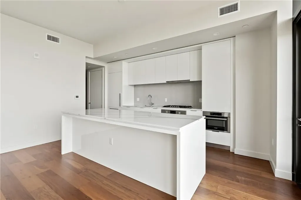44 East Avenue Austin TX 78701