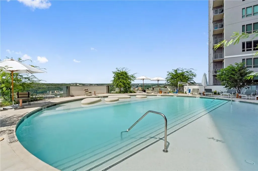 44 East Avenue Austin TX 78701