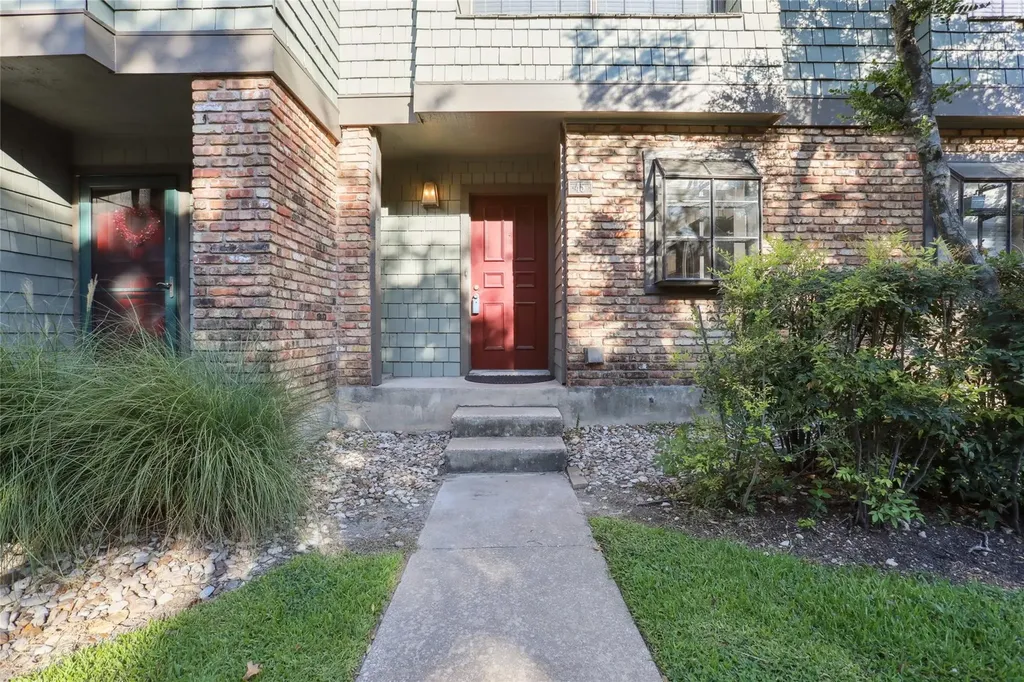 7122 Wood Hollow Drive Austin TX 78731