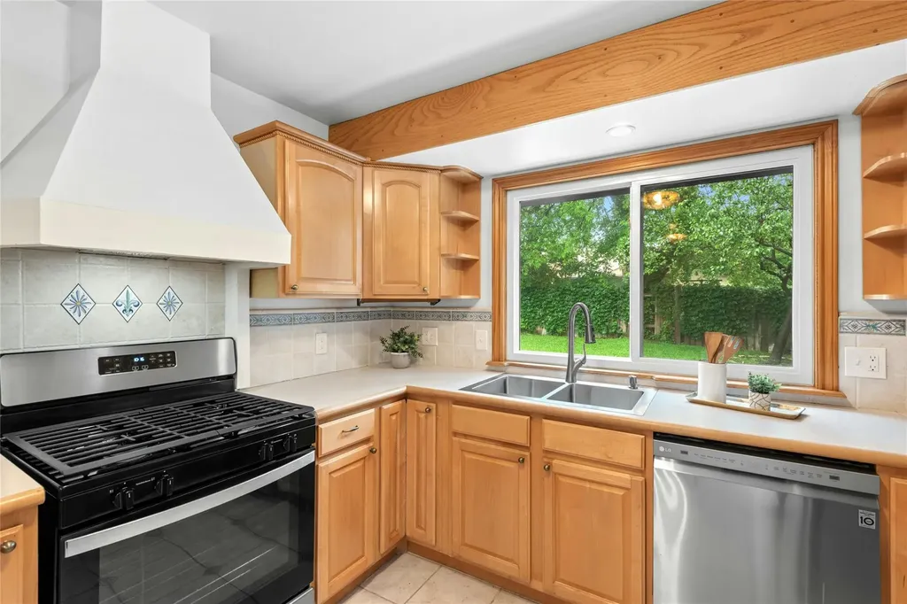 11612 Fast Horse Drive Austin TX 78759