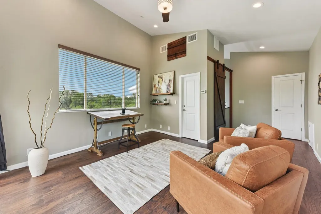 471 Turkey Drive Dripping Springs TX 78620