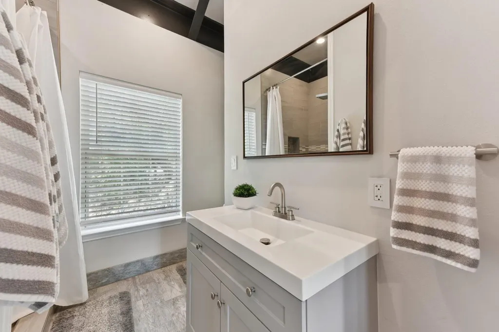 471 Turkey Drive Dripping Springs TX 78620