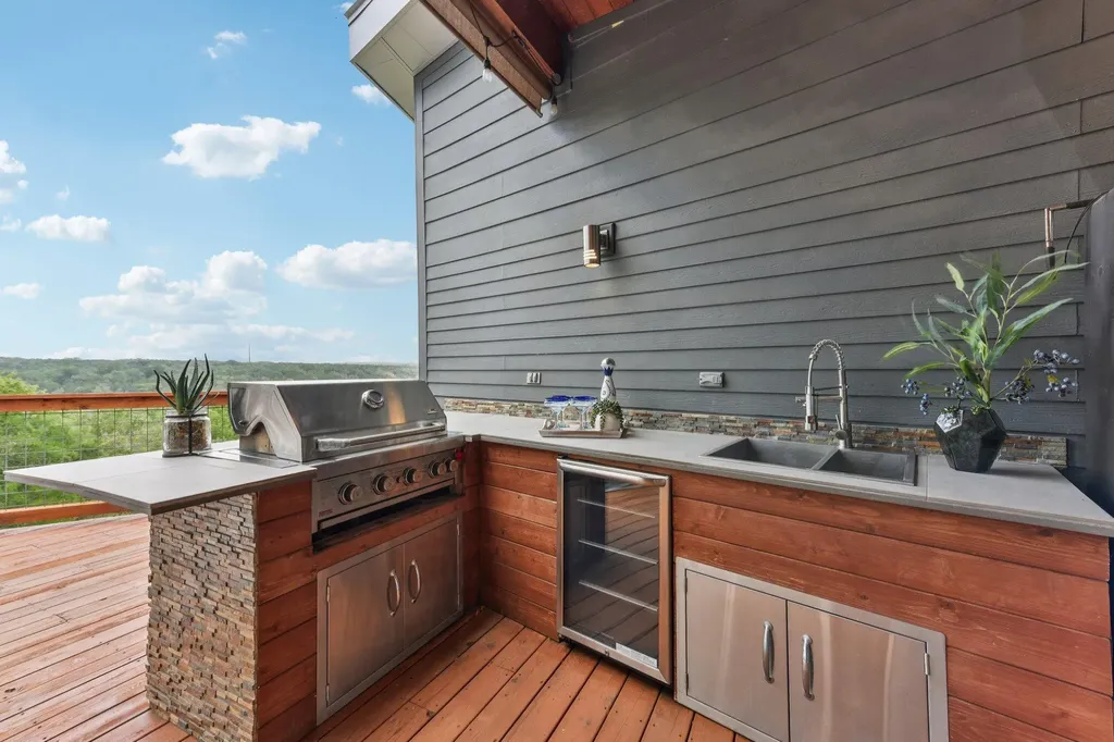 471 Turkey Drive Dripping Springs TX 78620