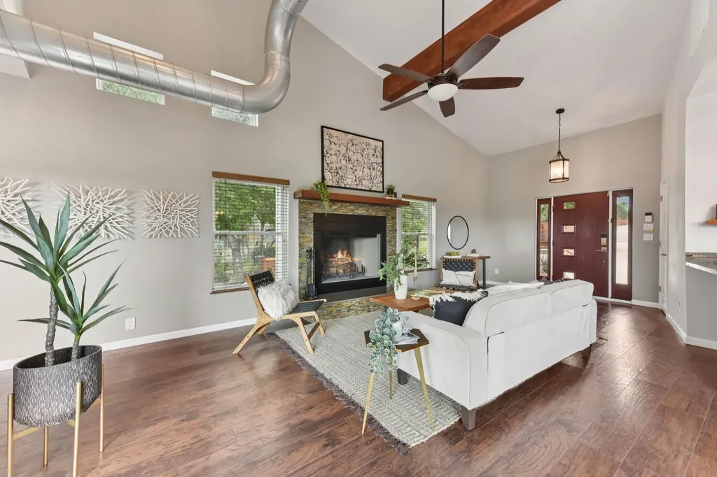471 Turkey Drive Dripping Springs TX 78620