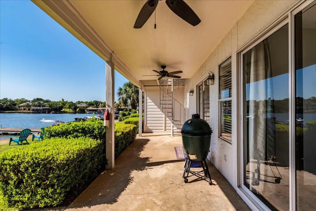 101 Island Drive Horseshoe Bay TX 78657