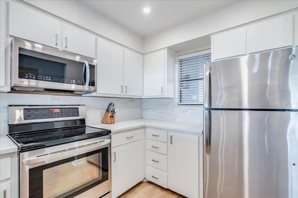 101 Island Drive Horseshoe Bay TX 78657