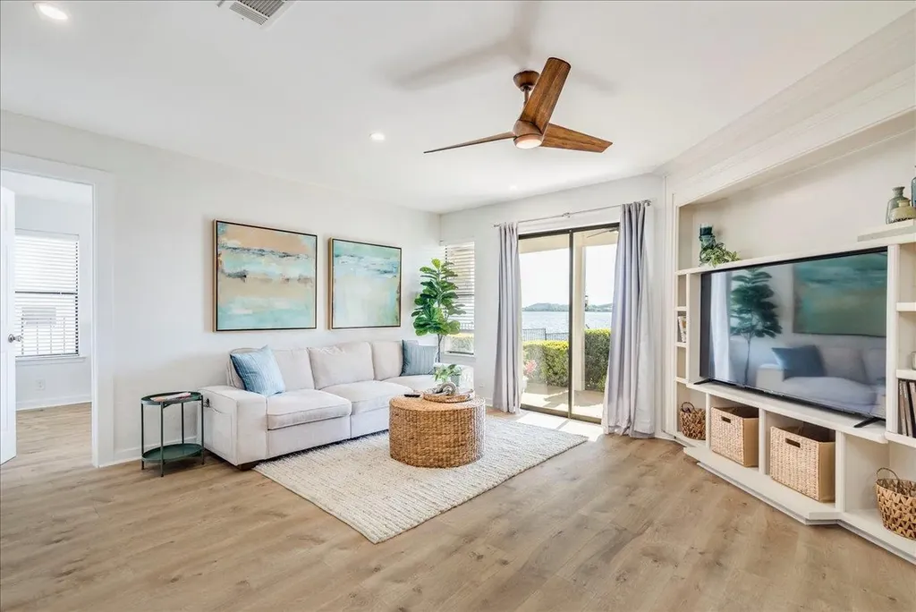 101 Island Drive Horseshoe Bay TX 78657