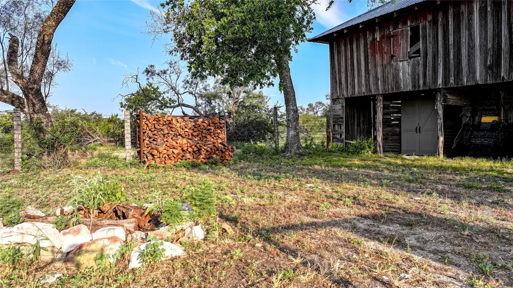 2562 County Road 2315 Lampasas TX 76550