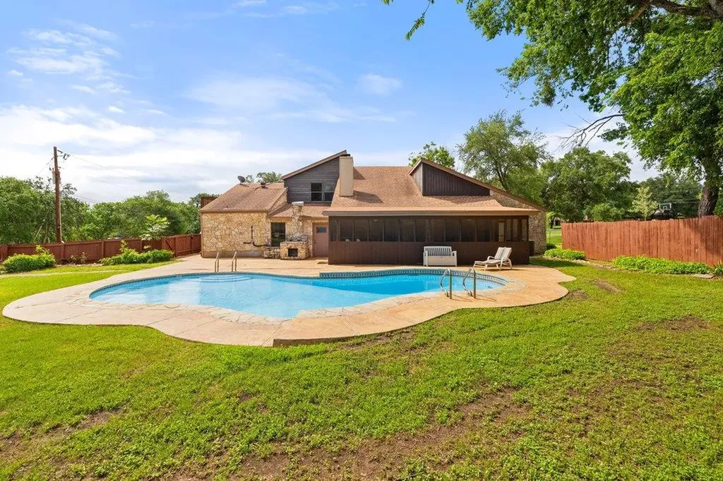 1005 Fawn Drive Schertz TX 78154