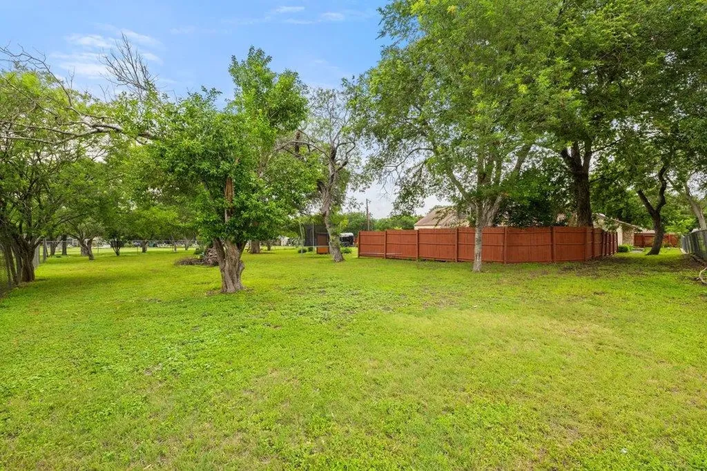 1005 Fawn Drive Schertz TX 78154